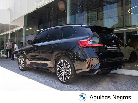 BMW iX1 ELÉTRICO XDRIVE30 M SPORT BMW iX1 ELÉTRICO XDRIVE30 M SPORT